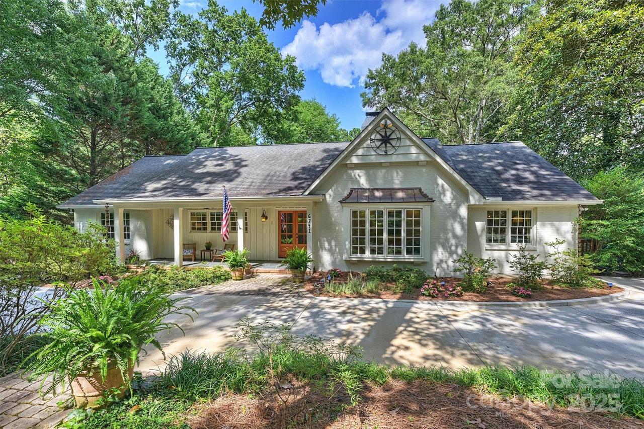 6741 Folger Dr., Charlotte, NC 28270