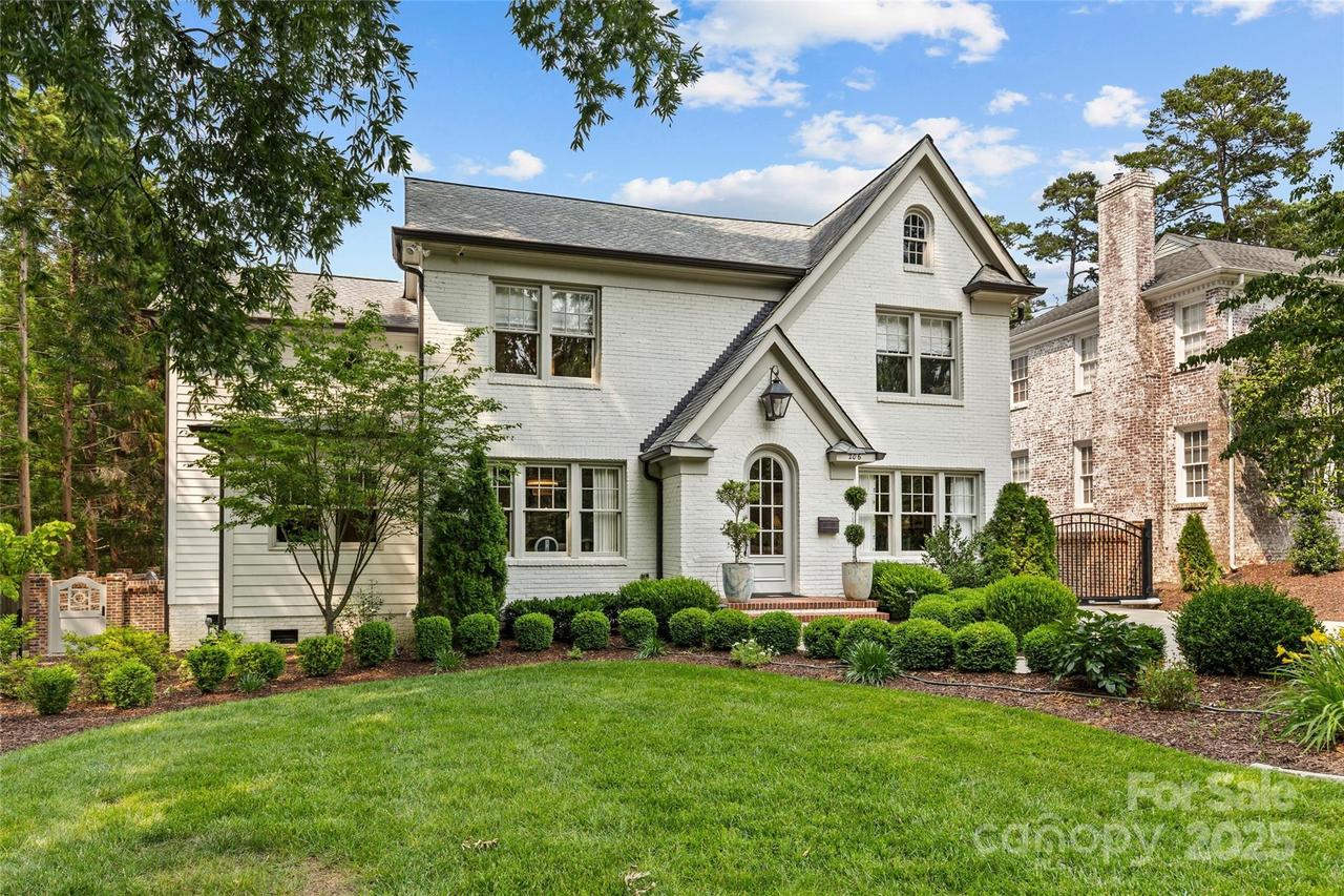 206 Hillside Ave., Charlotte, NC 28209