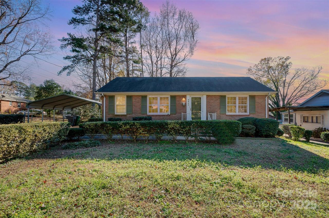 2809 Markland Dr., Charlotte, NC 28208