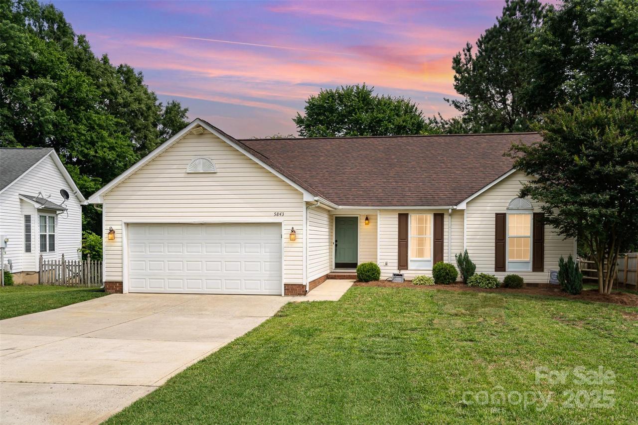 5843 Timber Falls Pl., Concord, NC 28027