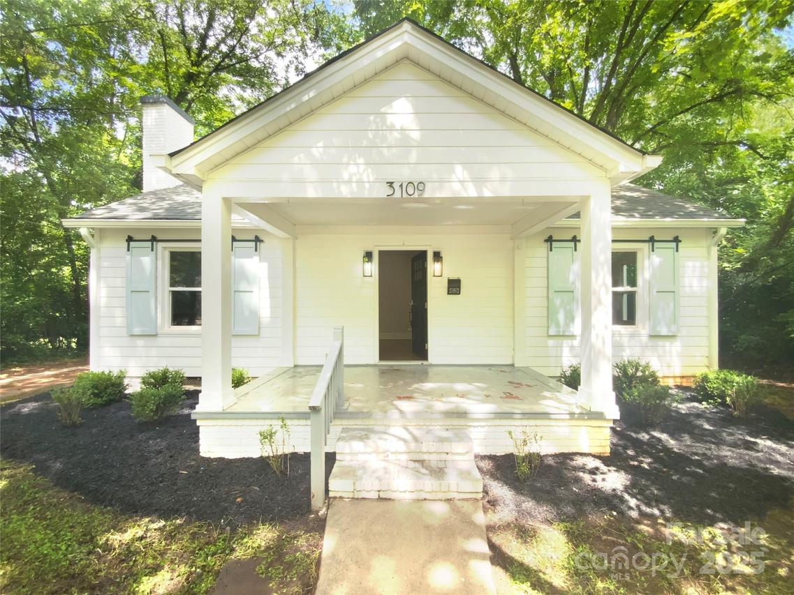 3109 Morson St., Charlotte, NC 28208