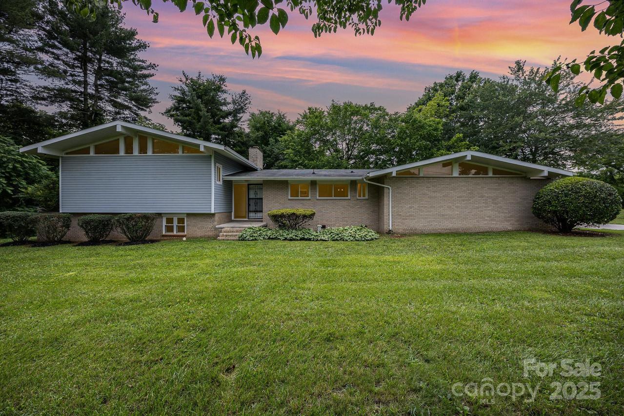 985 Needmore Rd., Woodleaf, NC 27054