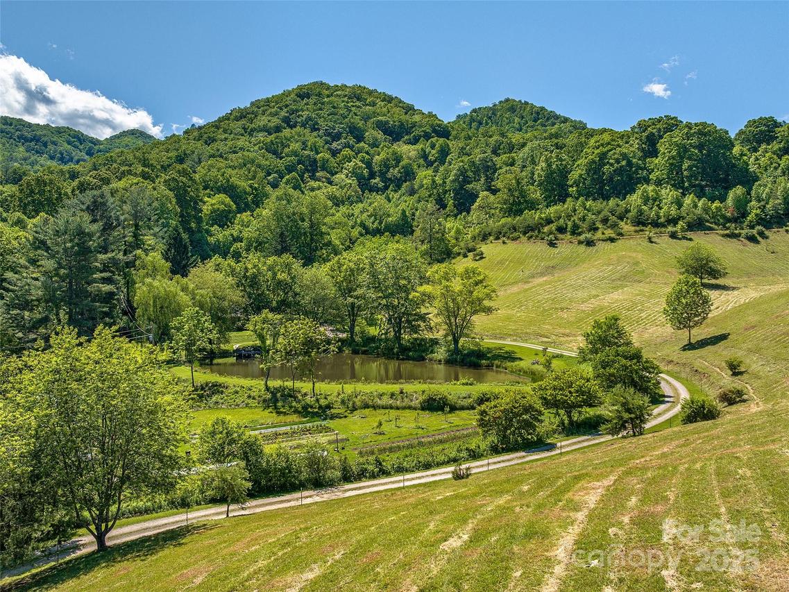 00 Heath Retreat Rd., Waynesville, NC 28786