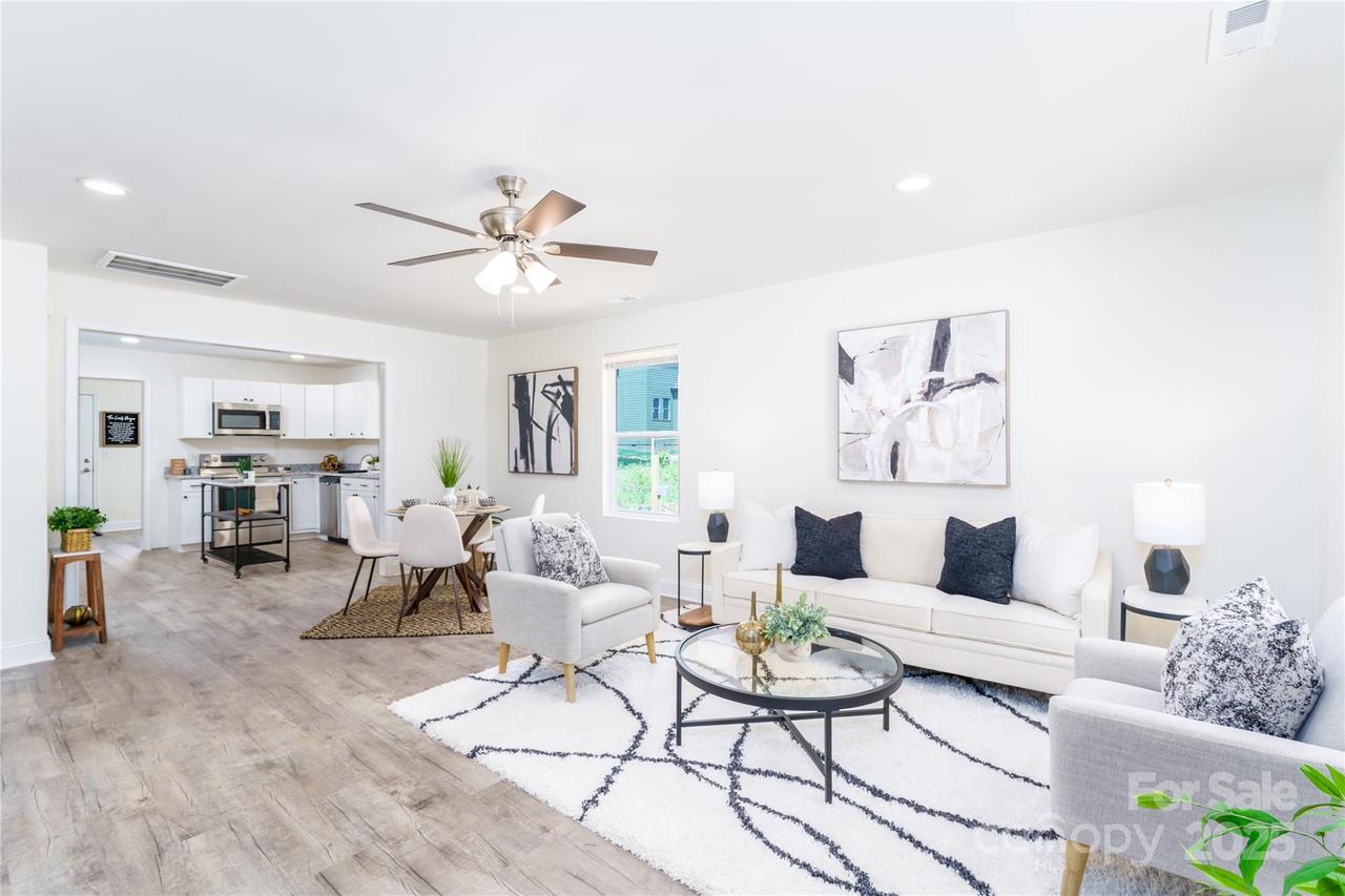 810 W Raleigh Ave., Statesville, NC 28677