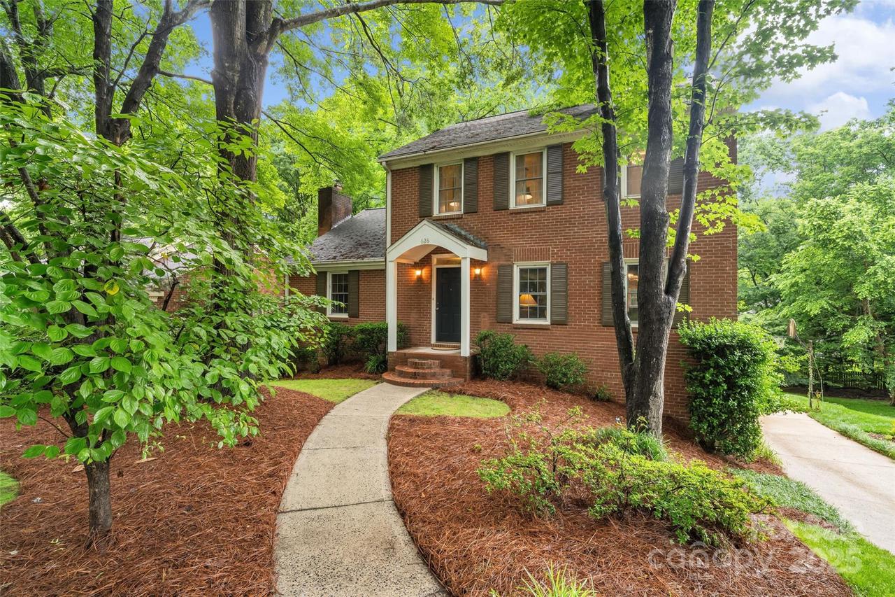 626 Trail Ridge Rd., Matthews, NC 28105