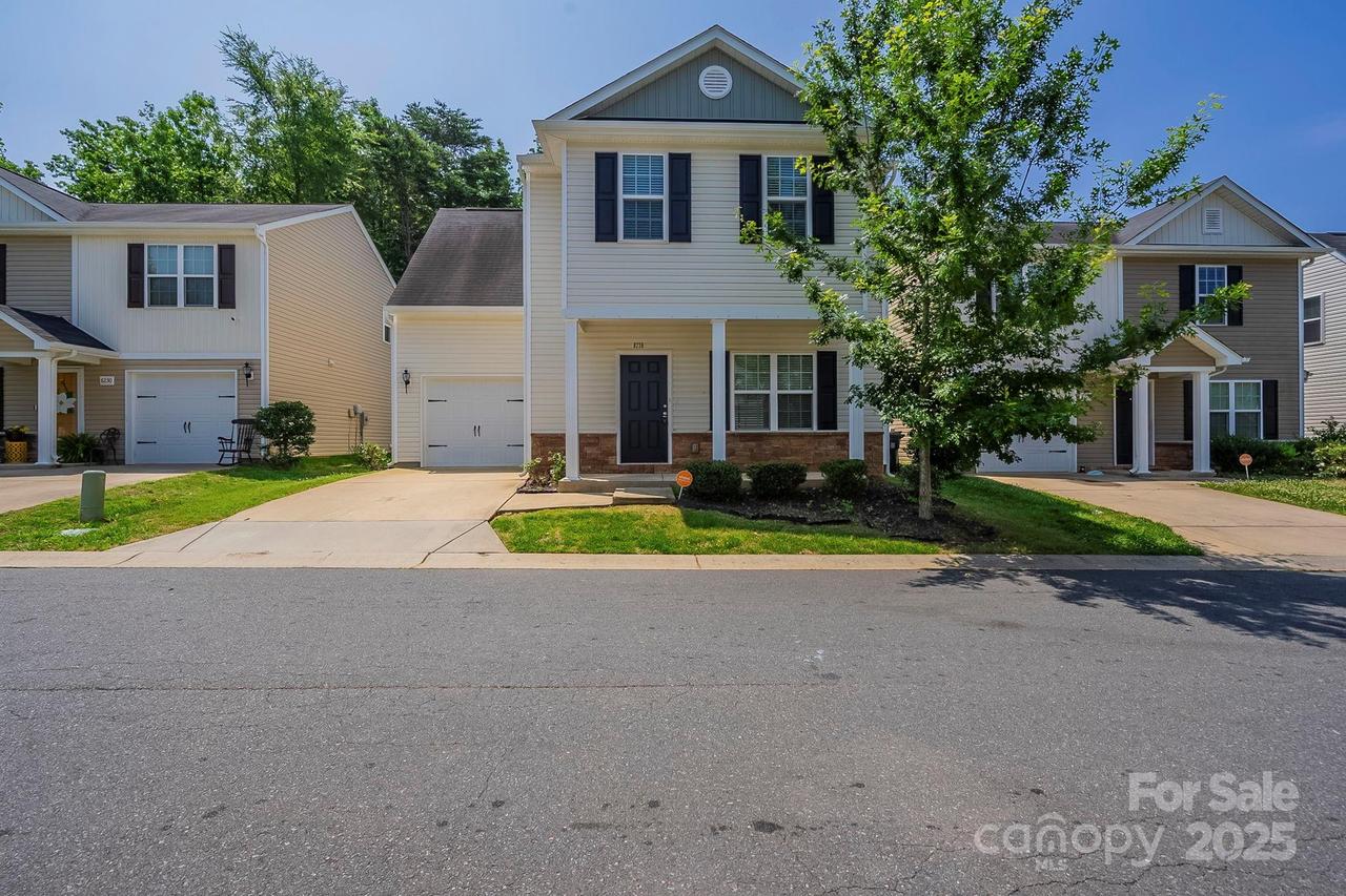 8226 Gabon Ct., Charlotte, NC 28215