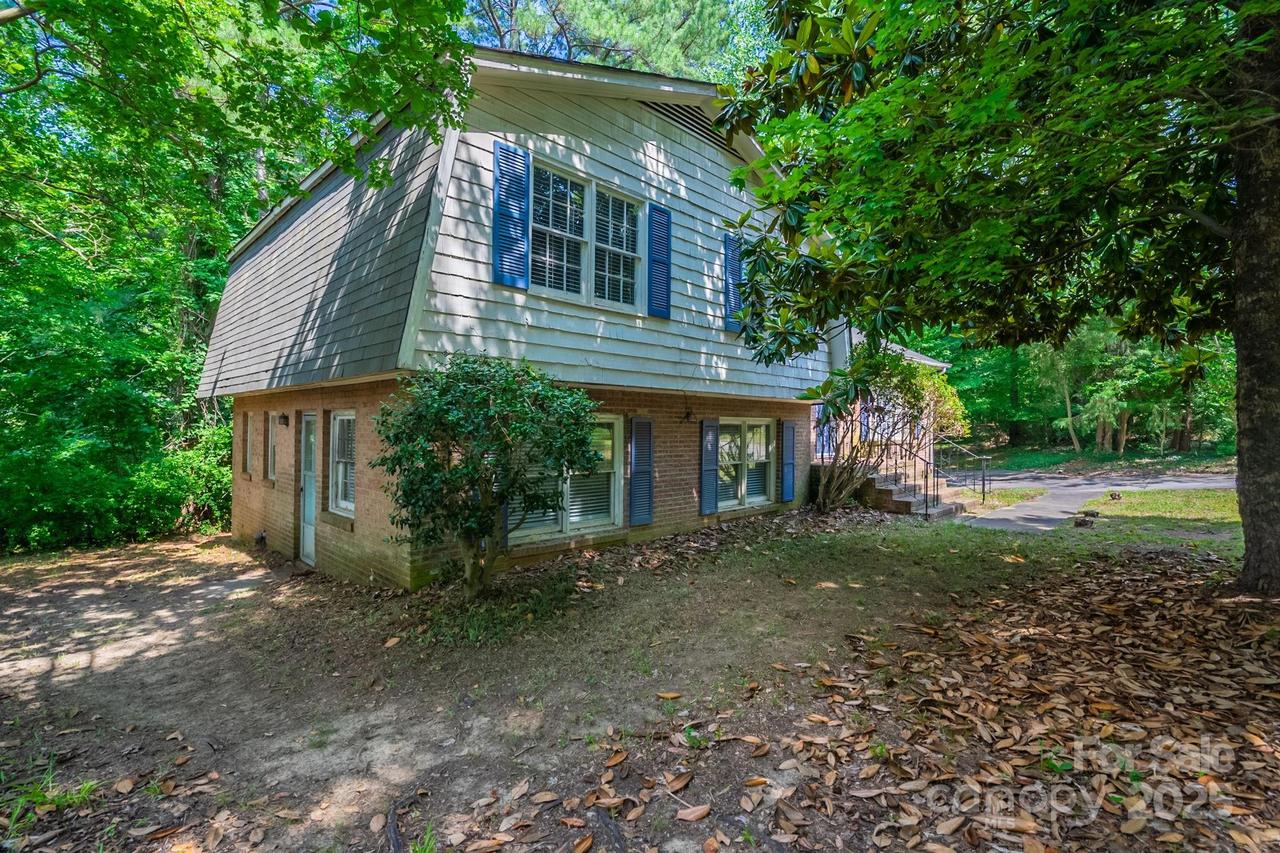 7320 Ritter Dr., Charlotte, NC 28270