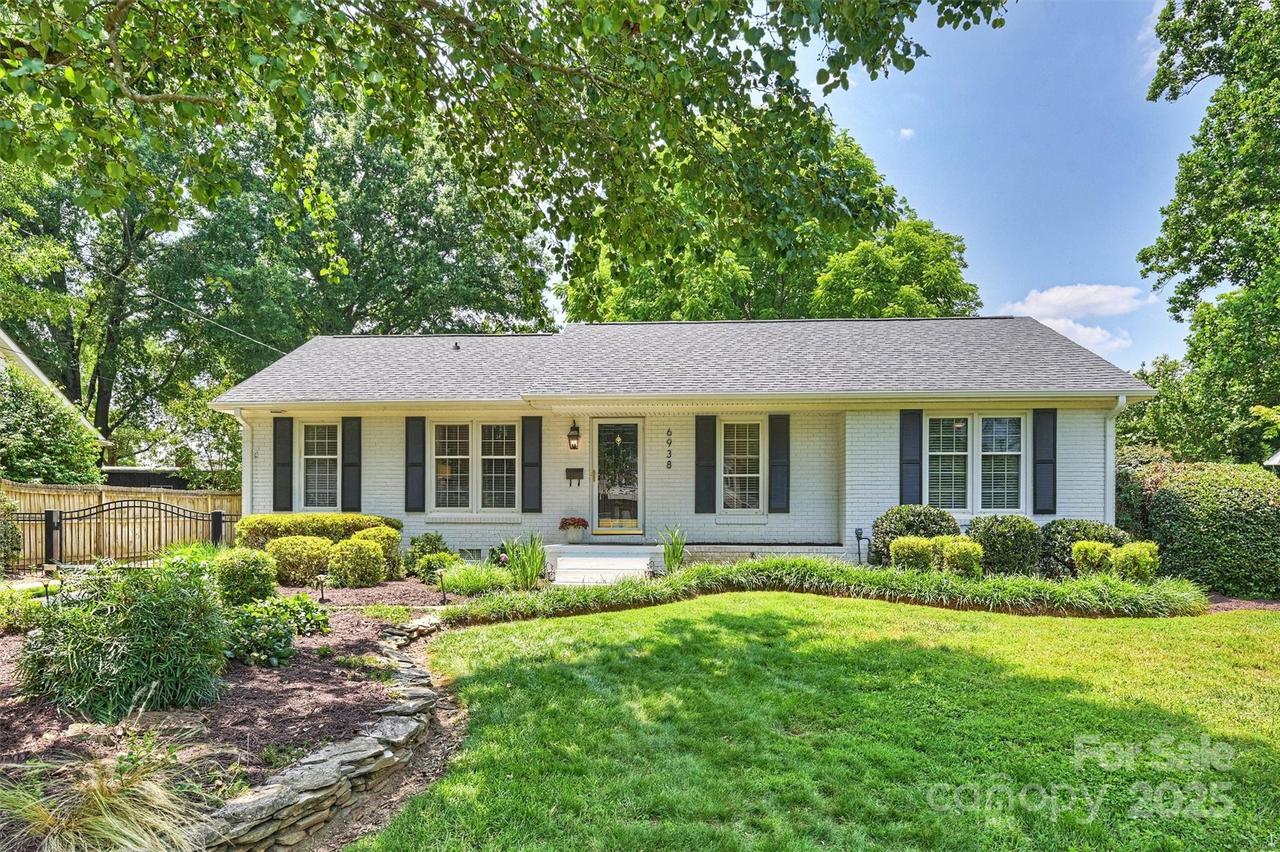 6938 Wrentree Dr., Charlotte, NC 28210