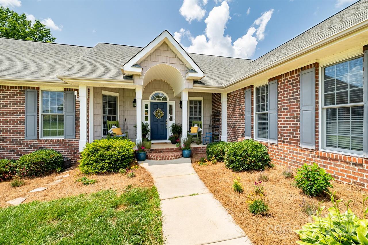 133 Upland Dr., Statesville, NC 28625