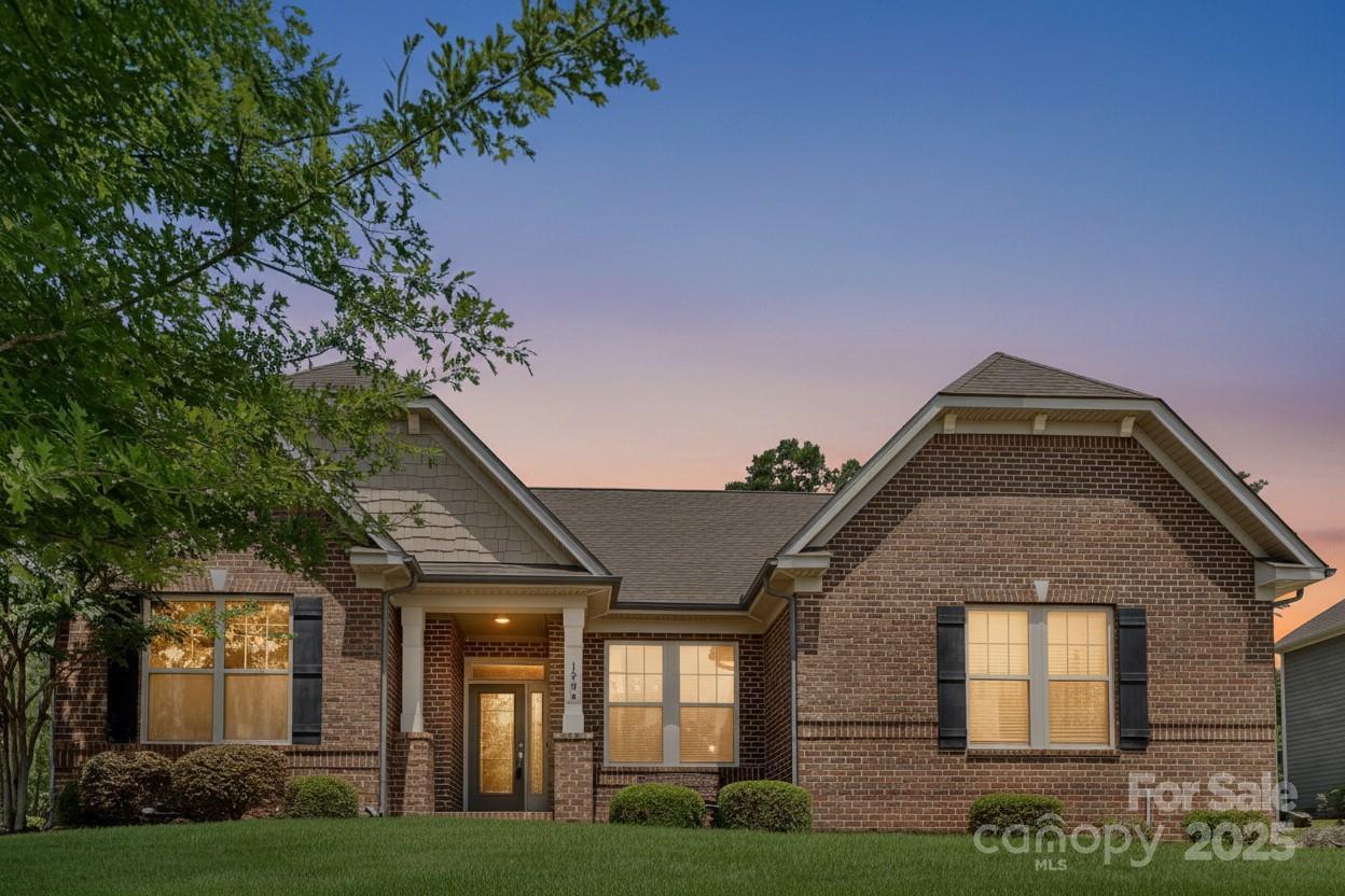 1906 Pensco Pond Ct., Waxhaw, NC 28173