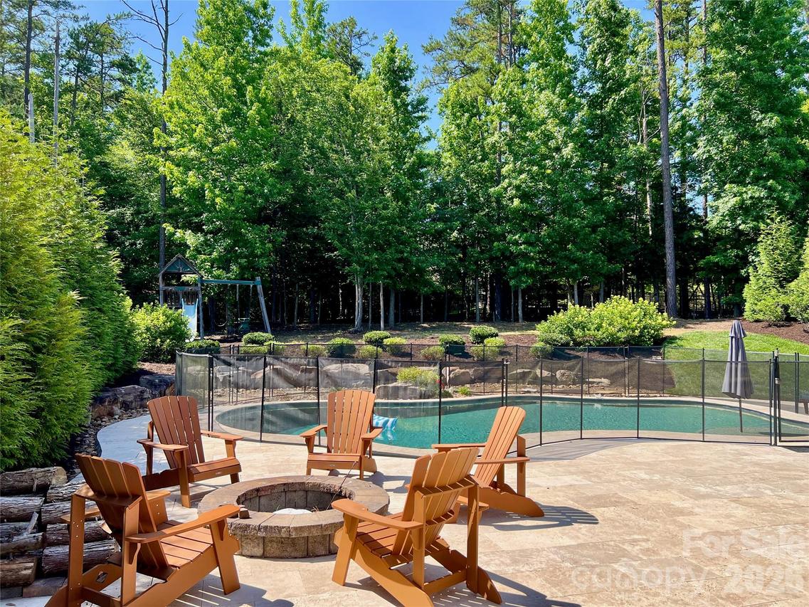 1906 Pensco Pond Ct., Waxhaw, NC 28173