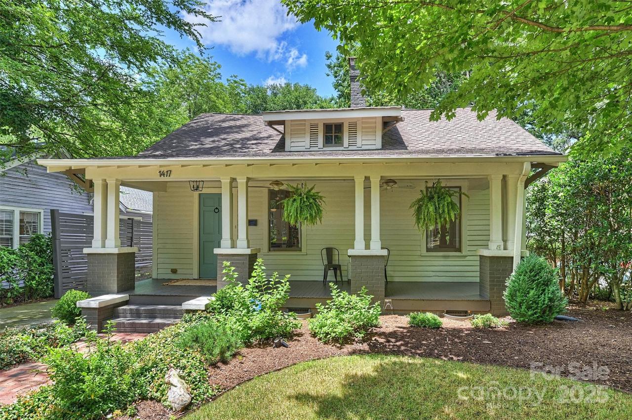 1417 The Plz., Charlotte, NC 28205