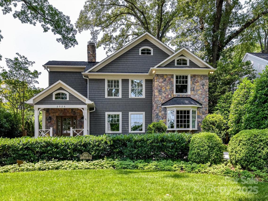 2526 Sherwood Ave., Charlotte, NC 28207