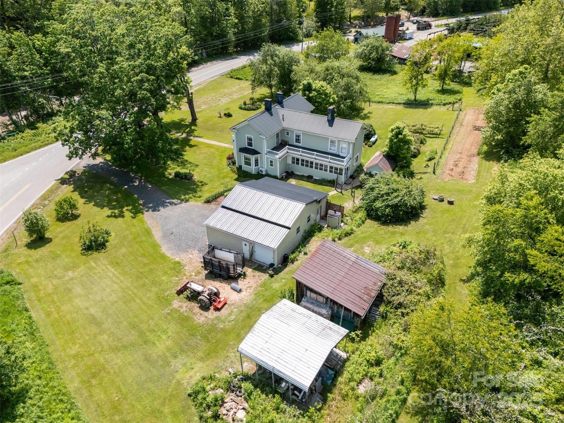 16215 Nc Hwy 194 Hwy., Lansing, NC 28643