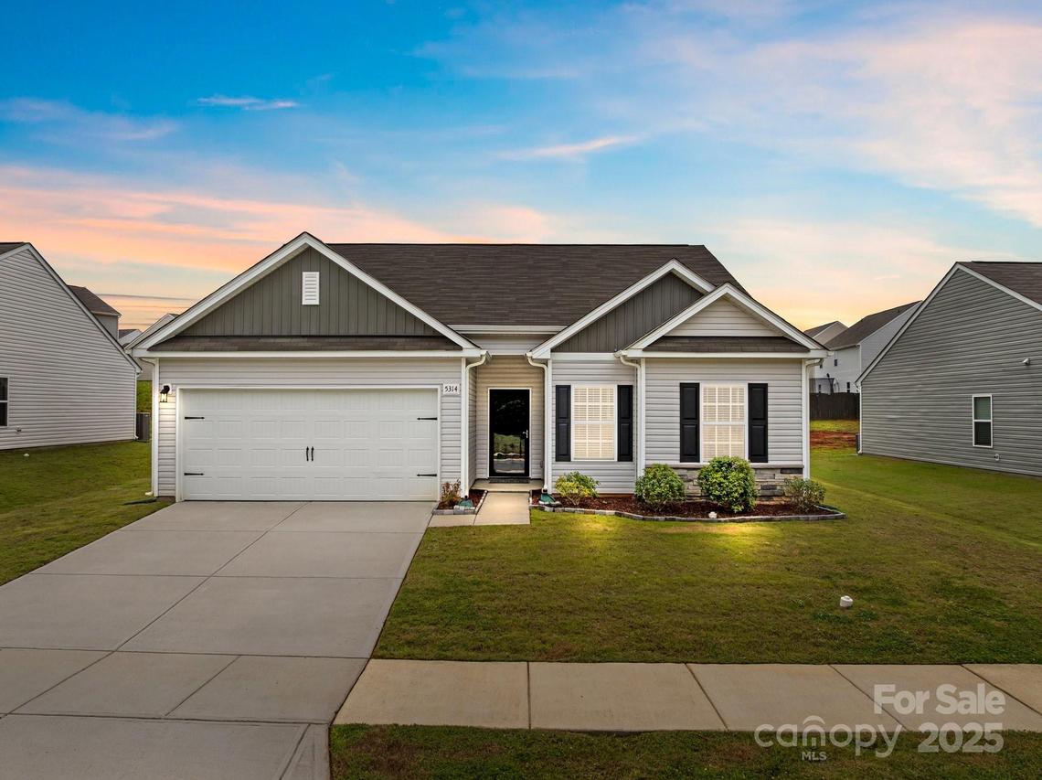 5314 Upton Pl., Charlotte, NC 28215