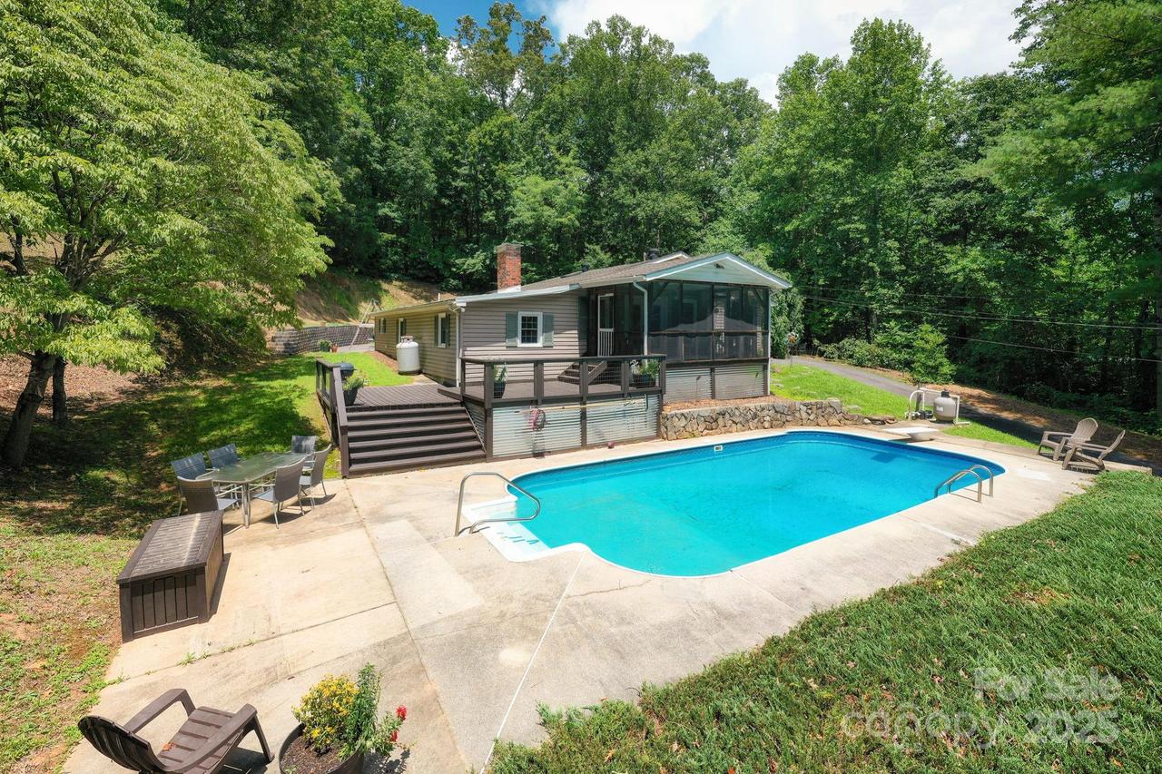 98 Mashburn Branch Rd., Old Fort, NC 28762