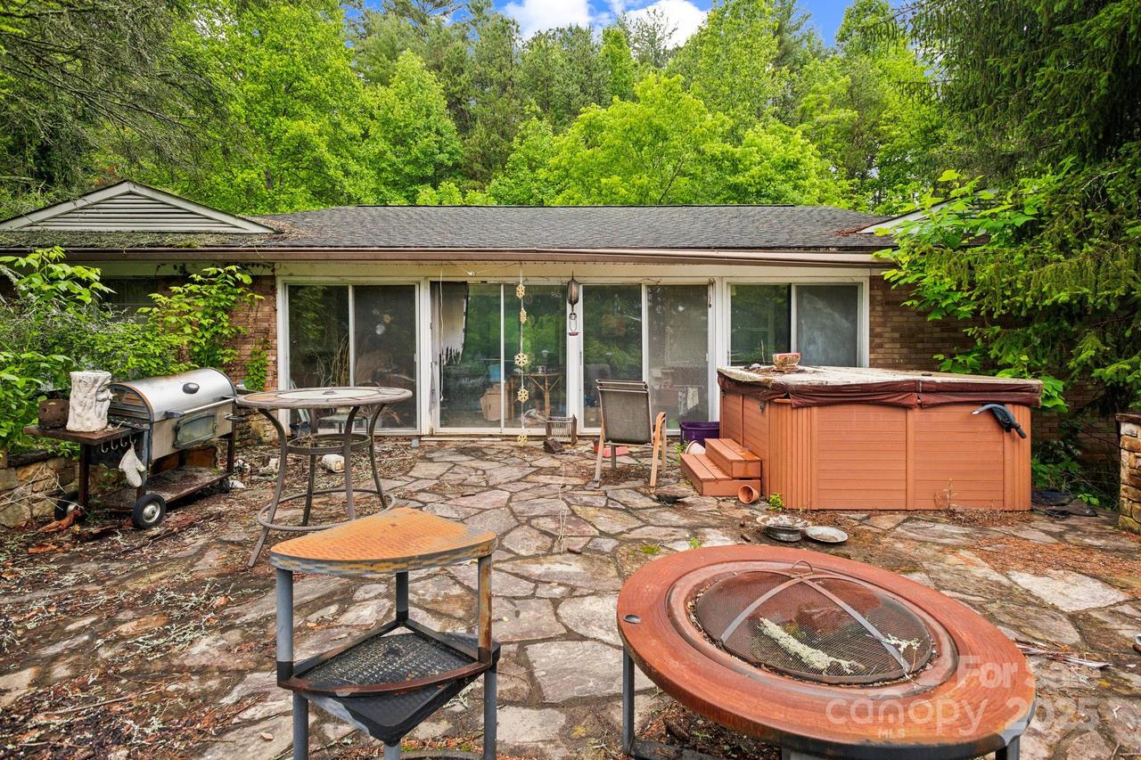 4739 Us 23 Hwy., Mars Hill, NC 28754