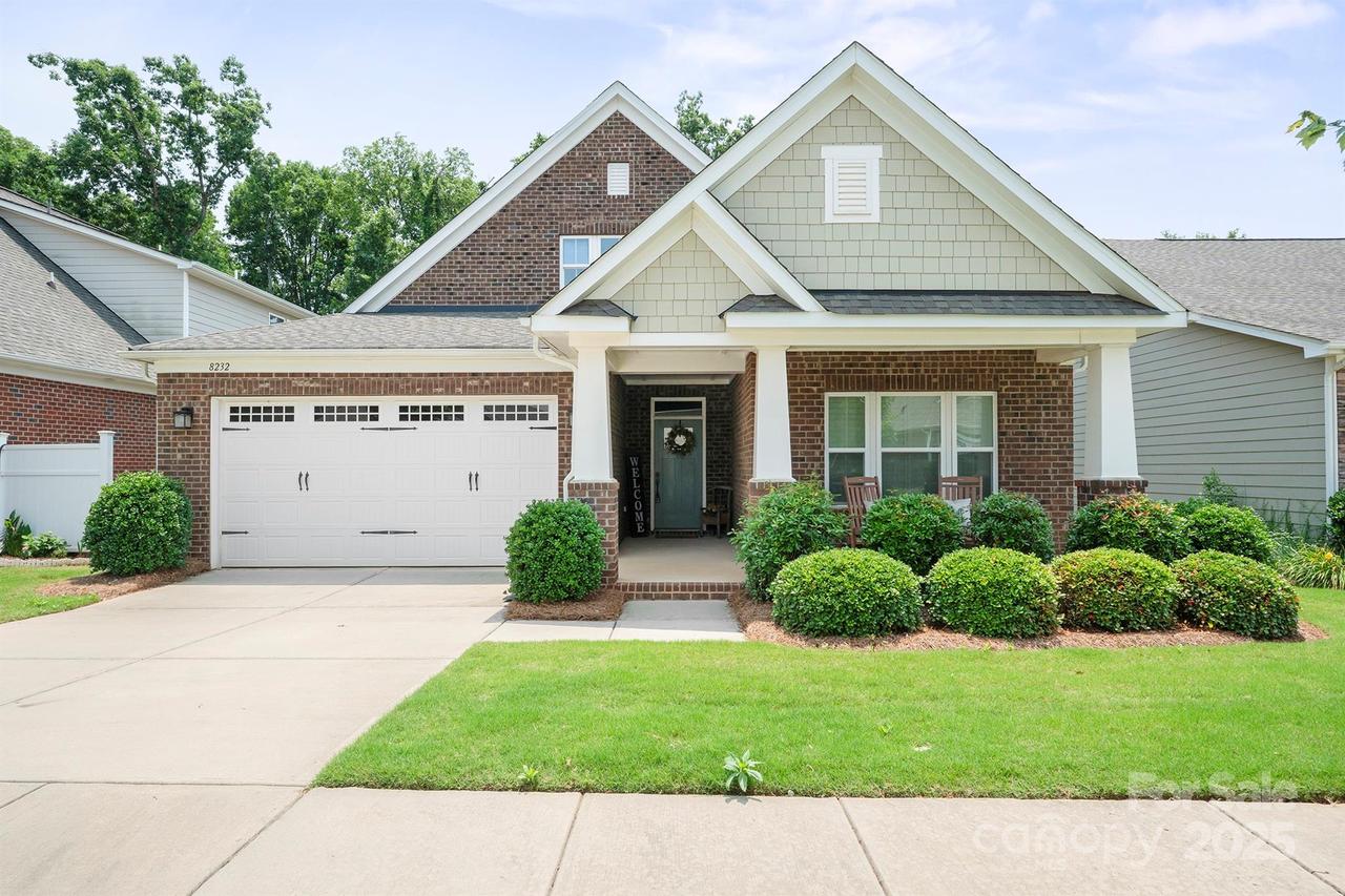 8232 Bretton Woods Dr., Charlotte, NC 28227