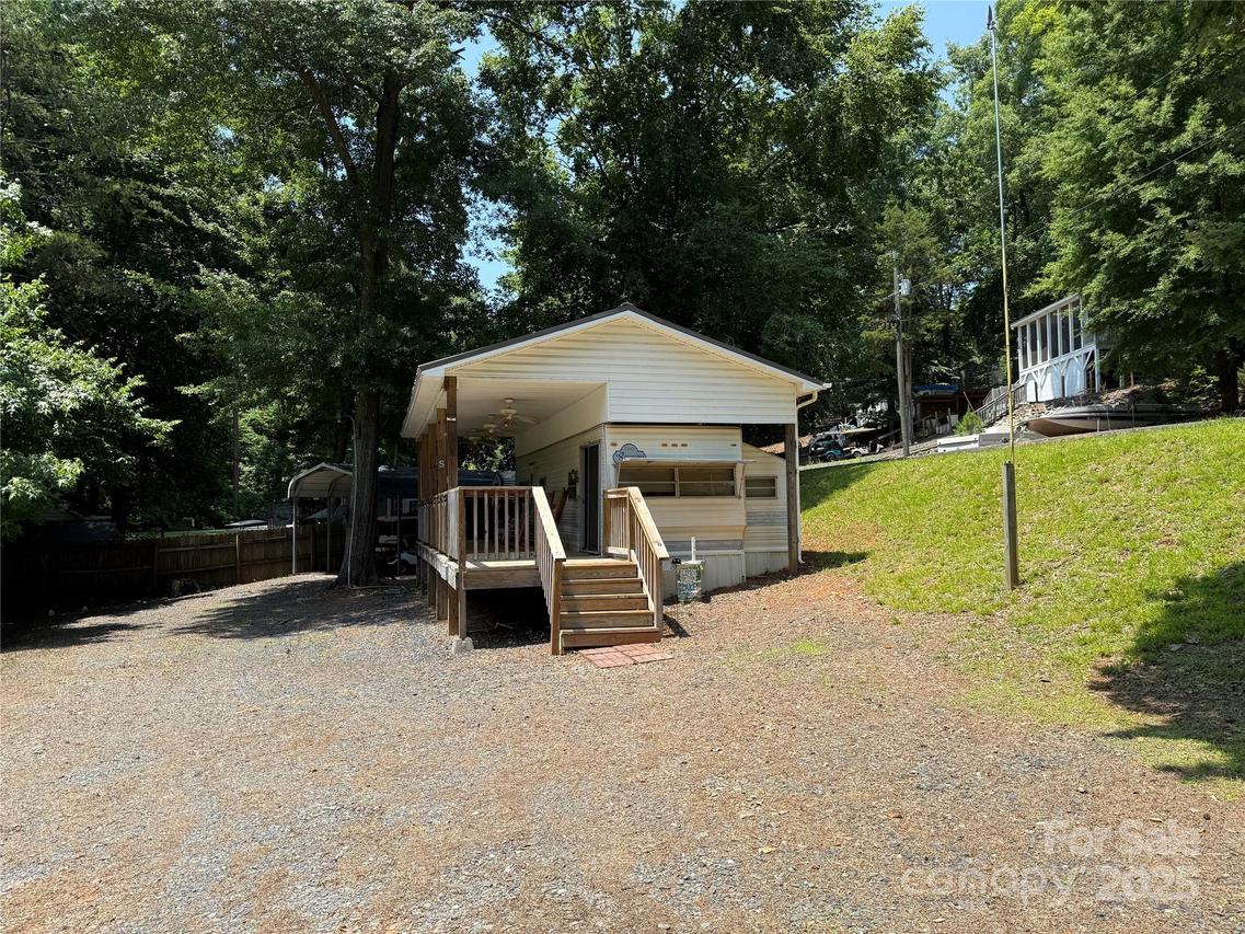 104 Deer Park Rd. #D143, Mount Gilead, NC 27306