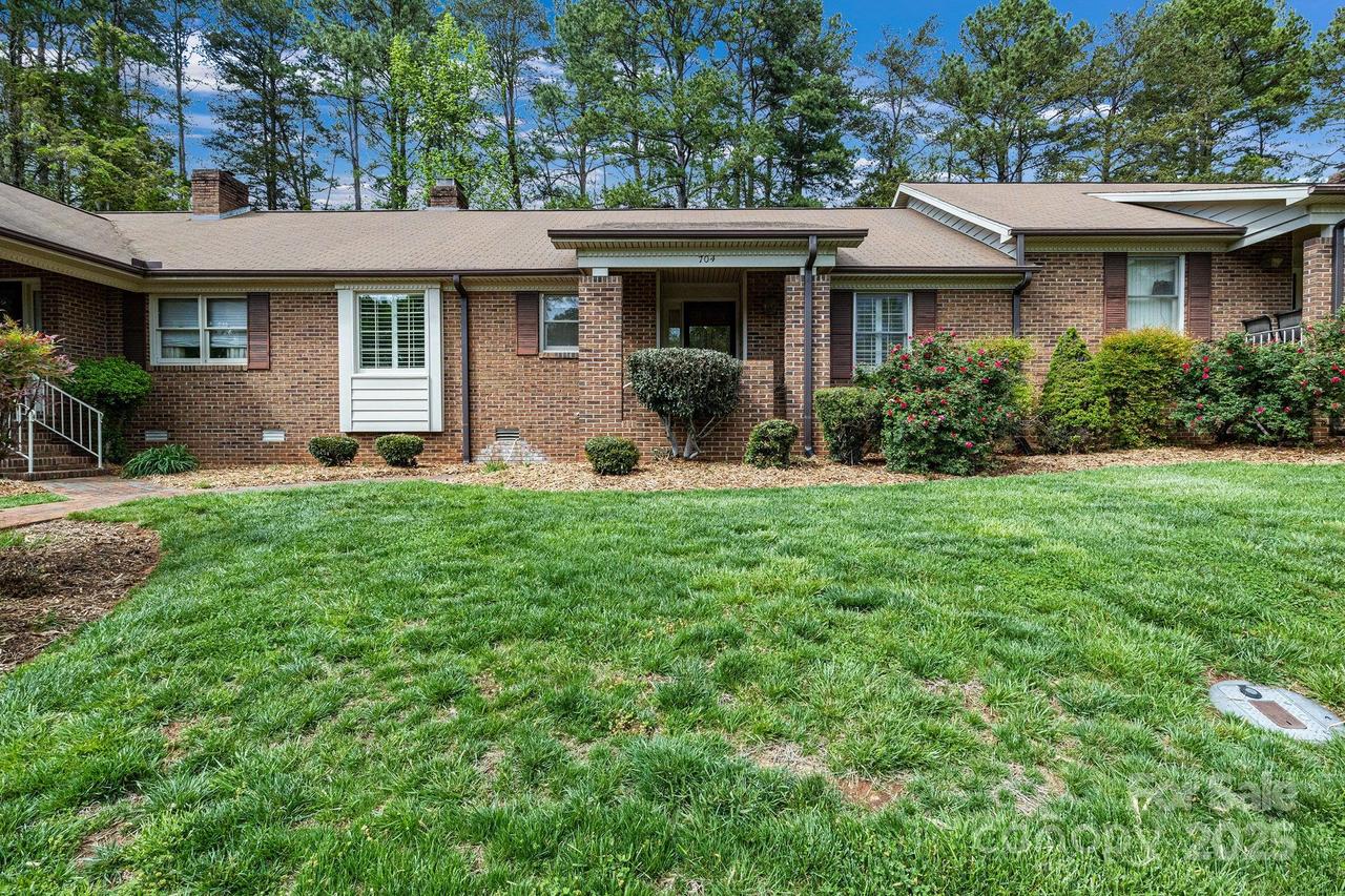 704 Colby Cir., Salisbury, NC 28147
