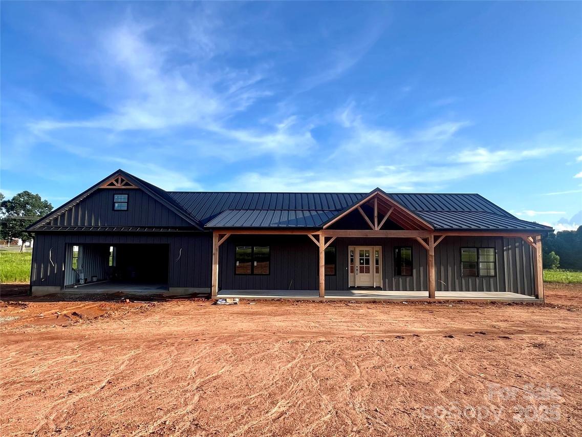 3000 Paul Payne Store Rd., Taylorsville, NC 28681