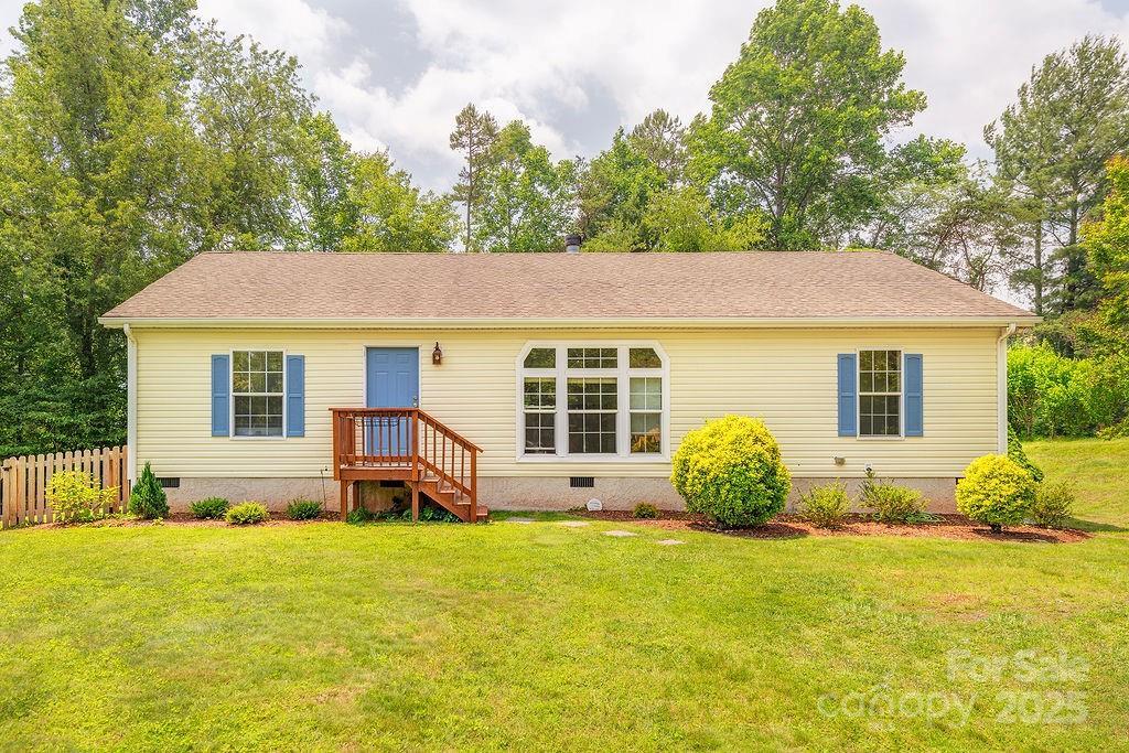 27 Jackson Cove Rd., Leicester, NC 28748
