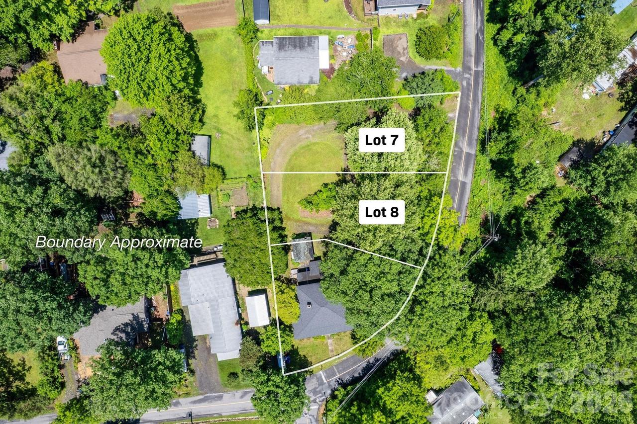 113 4th St. #7, Black Mountain, NC 28711