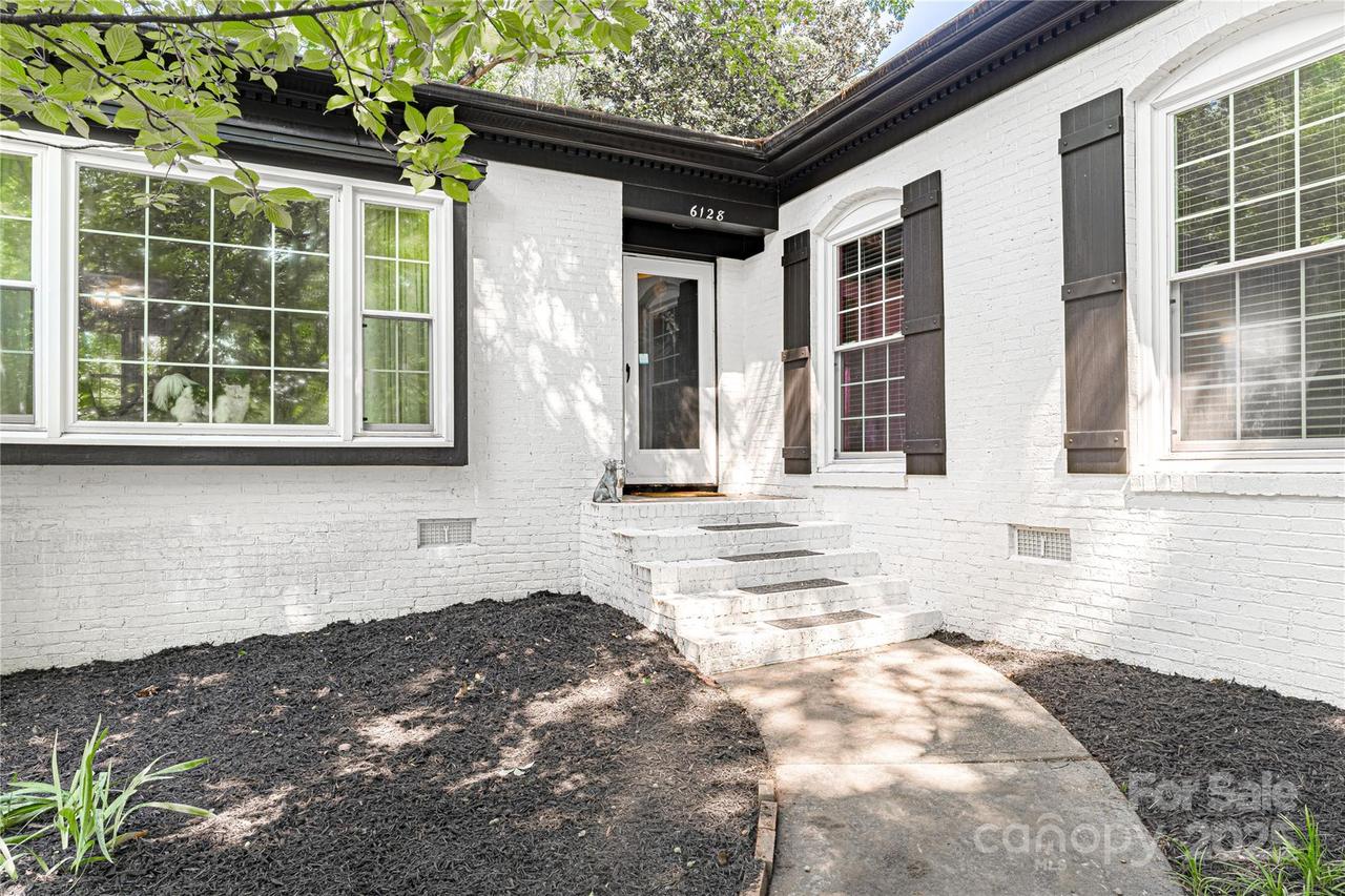 6128 Coatbridge Ln., Charlotte, NC 28212