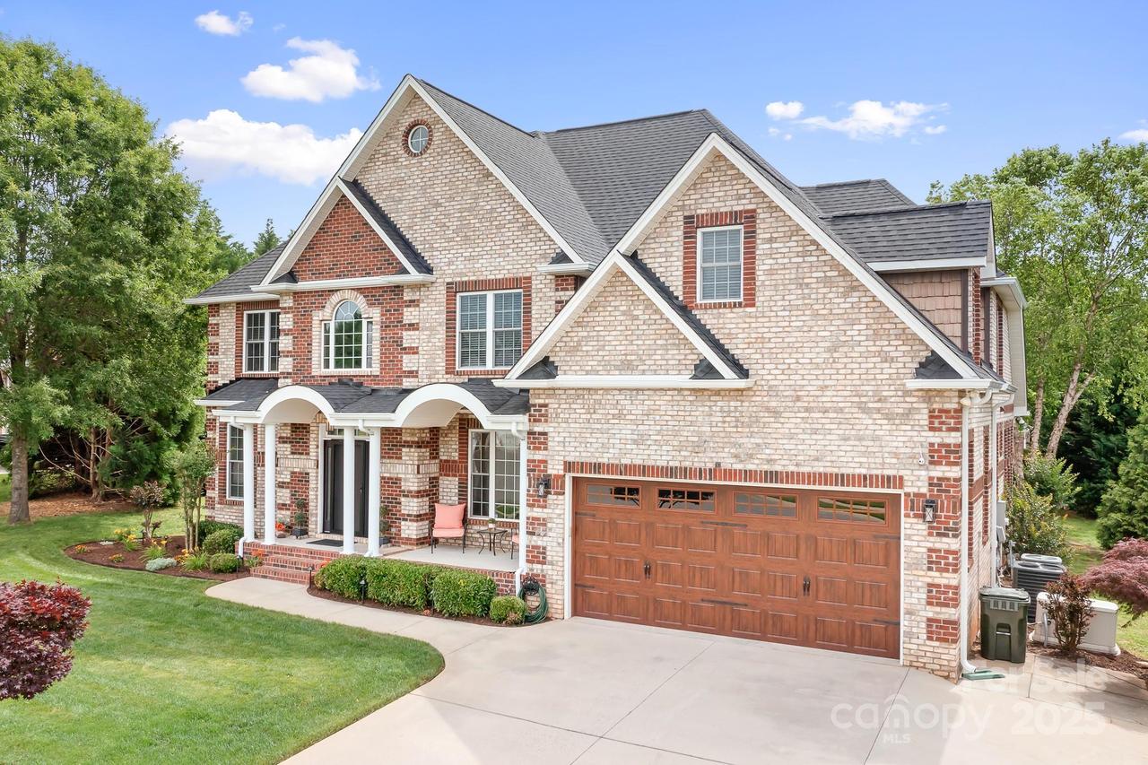 9112 Butterfly Ct., Gastonia, NC 28056