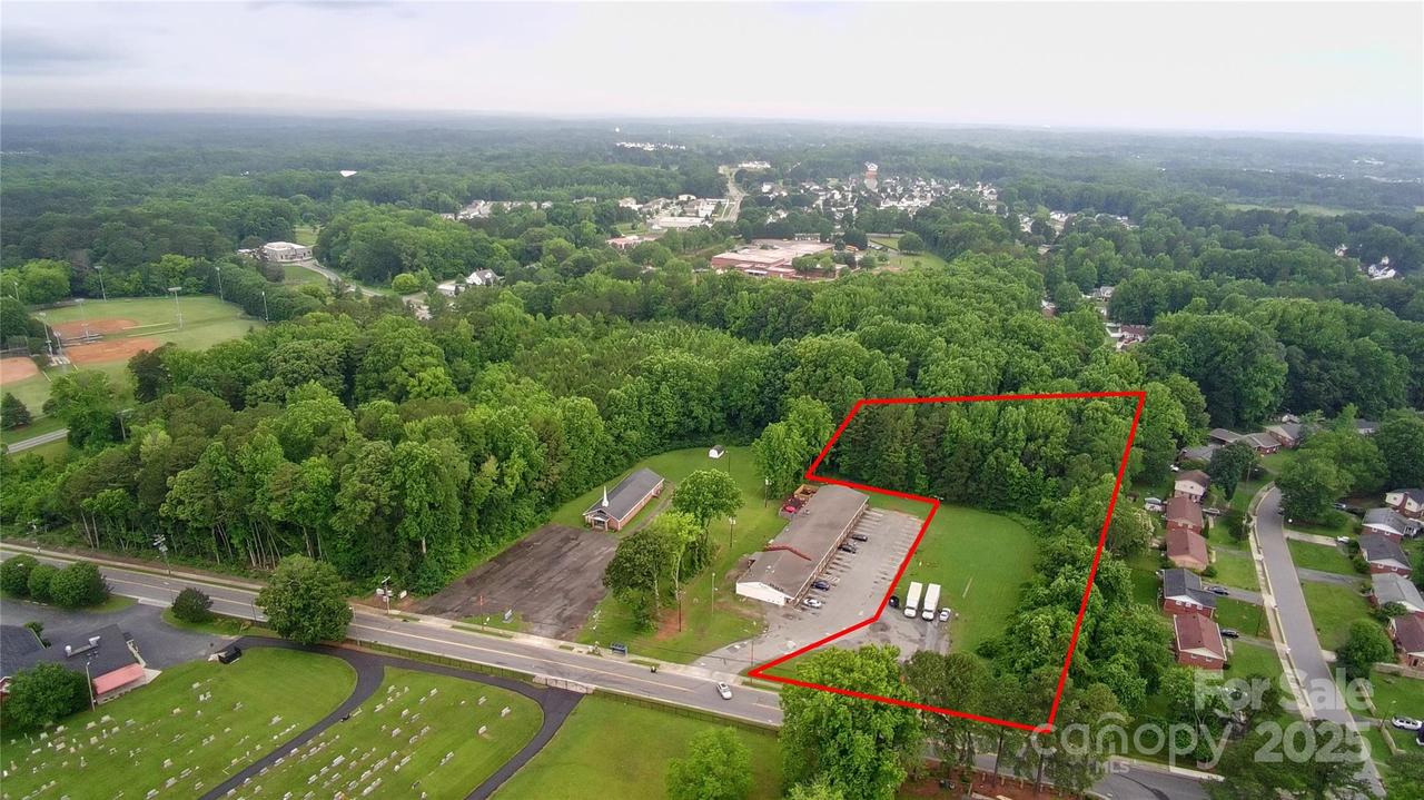 9163 Trinity Rd., Charlotte, NC 28216