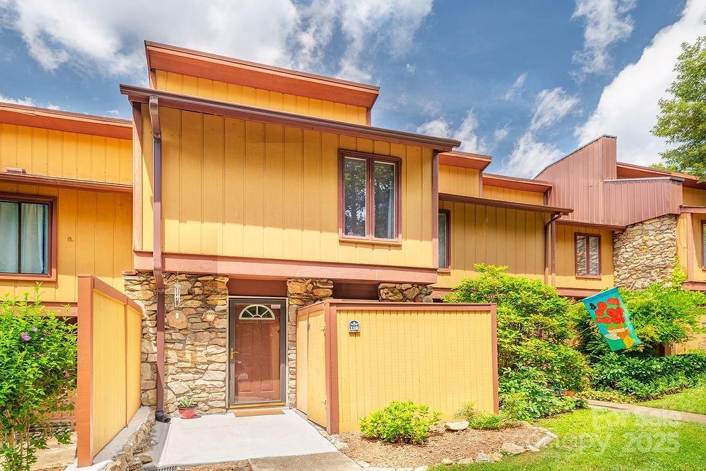 118 Colony Dr., Arden, NC 28704
