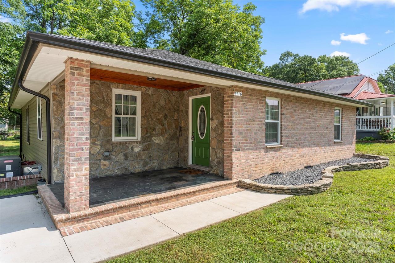 1116 S Juniper St., Kannapolis, NC 28081