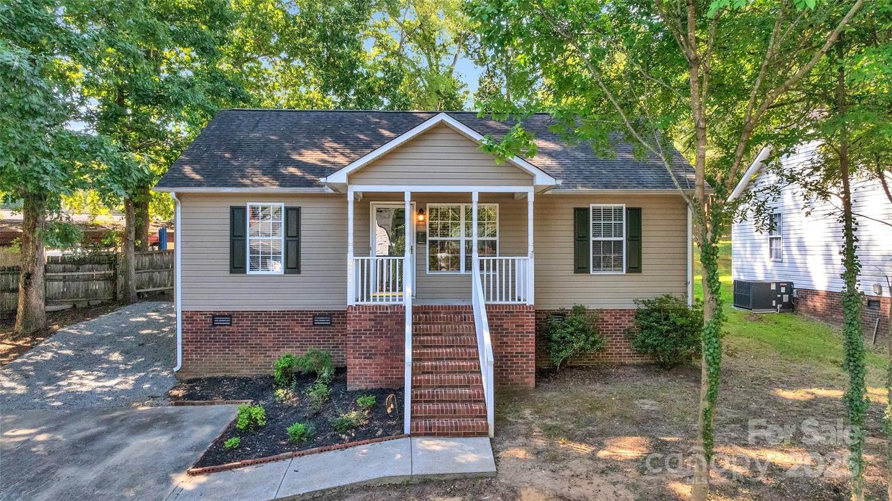 471 Hillandale St., Concord, NC 28025