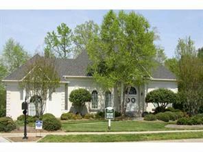 4301 Links Dr., Charlotte, NC 28277