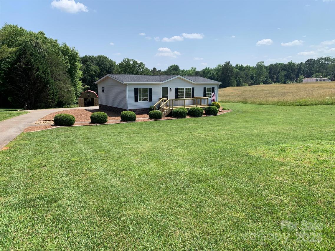 6219 Heavner Rd., Vale, NC 28168