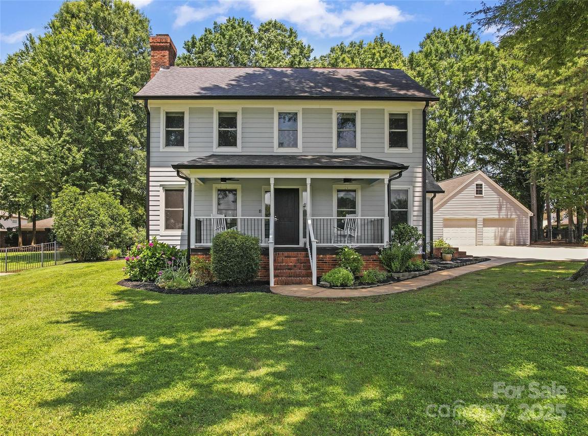 18733 Bluff Point Rd., Cornelius, NC 28031