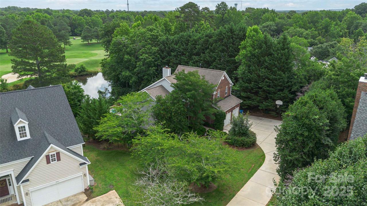 7704 Ninth Fairway Ln., Mint Hill, NC 28227
