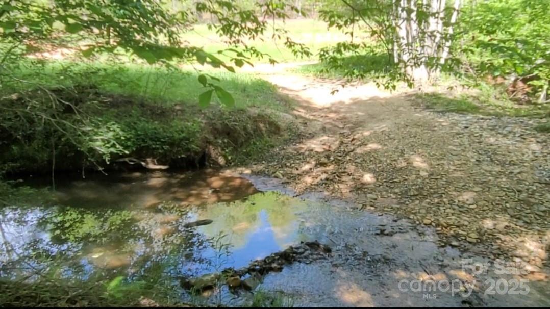 3601 Big Level Rd., Mill Spring, NC 28756