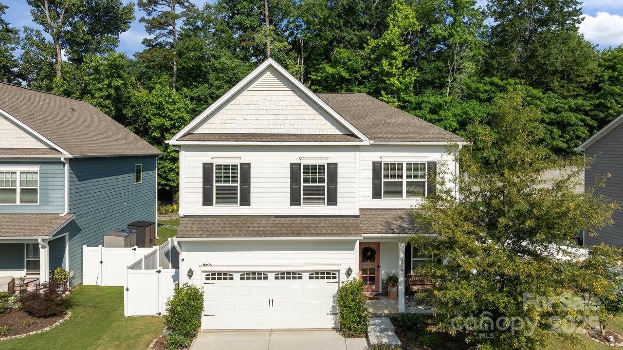 229 Cramerton Mills Pkwy., Cramerton, NC 28032