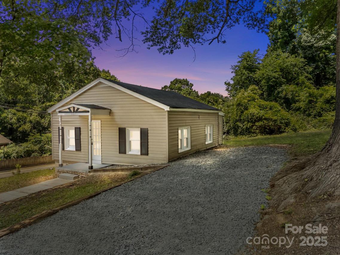 103 Garfield Ave., Albemarle, NC 28001
