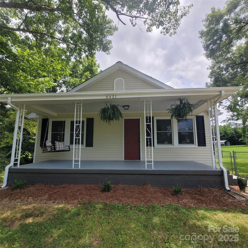 4421 Linwood Rd., Gastonia, NC 28052