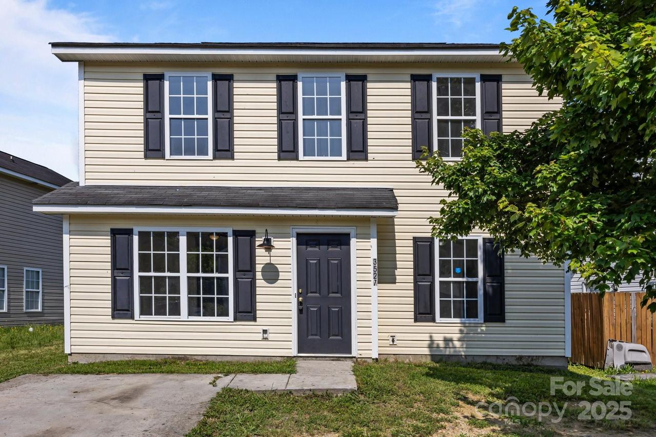 3527 Crestridge Dr., Charlotte, NC 28217
