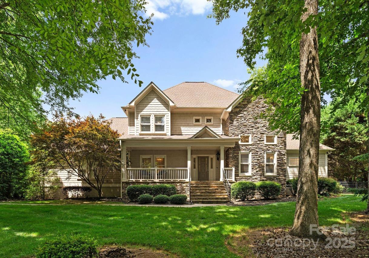 8433 Cheverny Dr., Waxhaw, NC 28173