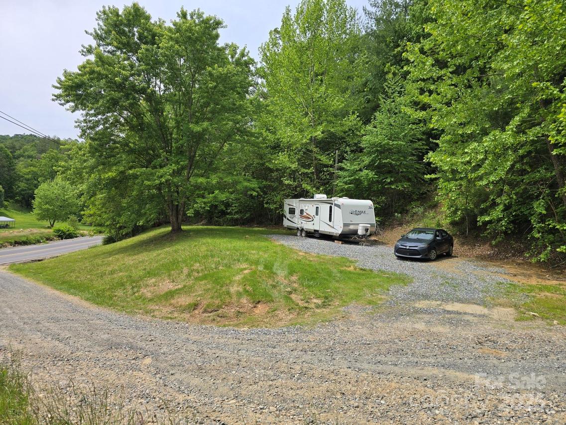 TBD Banks Creek Rd., Burnsville, NC 28714