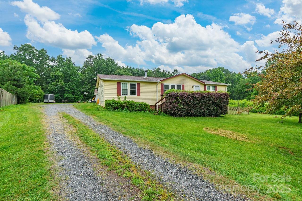 4373 Wentz Rd., Maiden, NC 28650