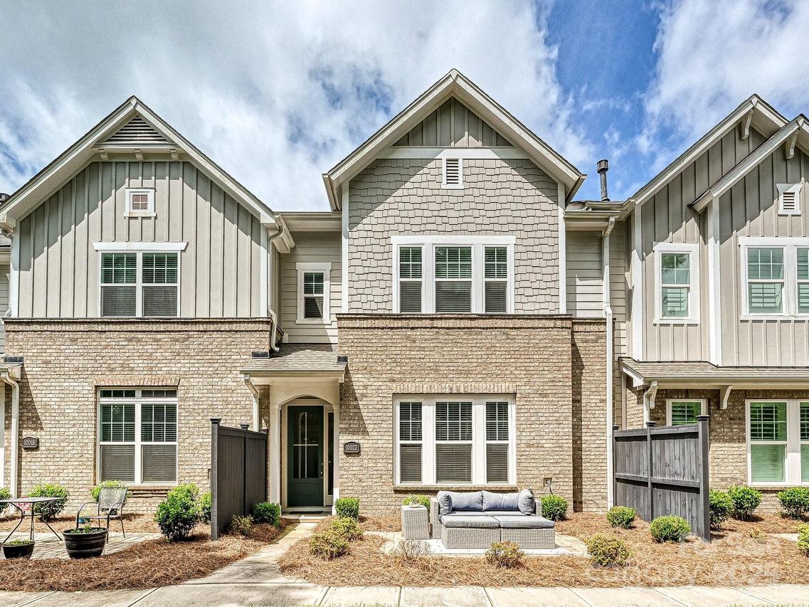 10022 Wayfair Meadow Ct., Charlotte, NC 28277