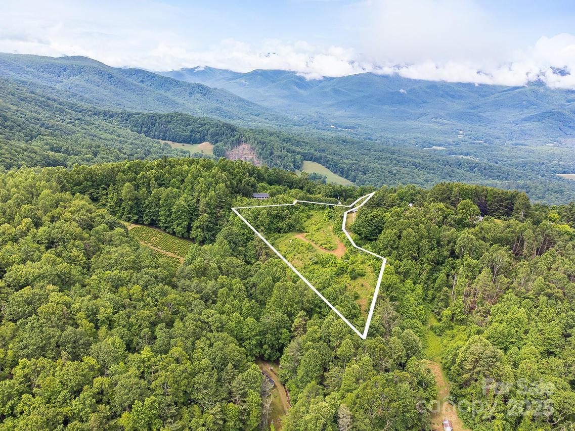 TBD Finch Ln., Burnsville, NC 28714