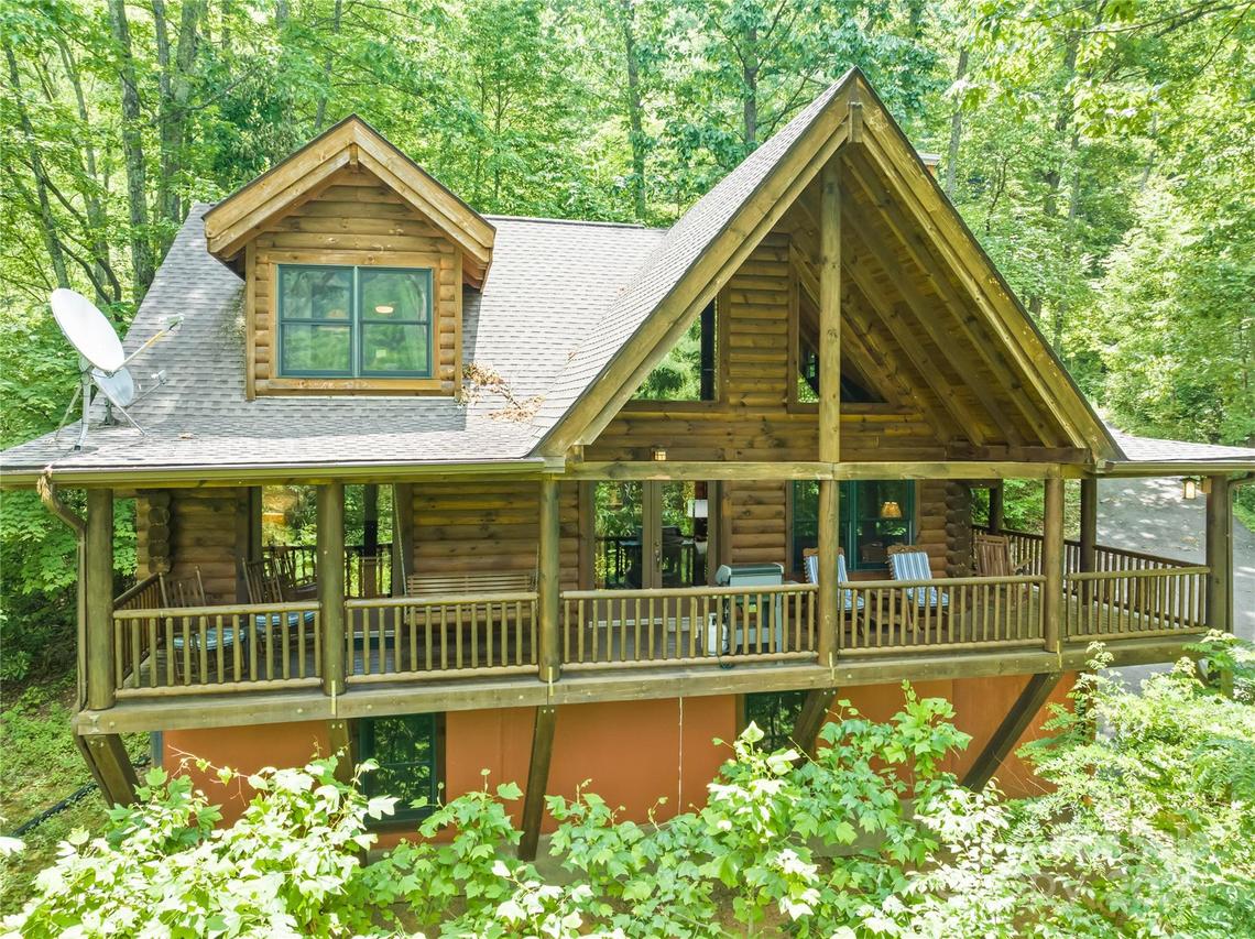 536 Tawodi Tr., Maggie Valley, NC 28751