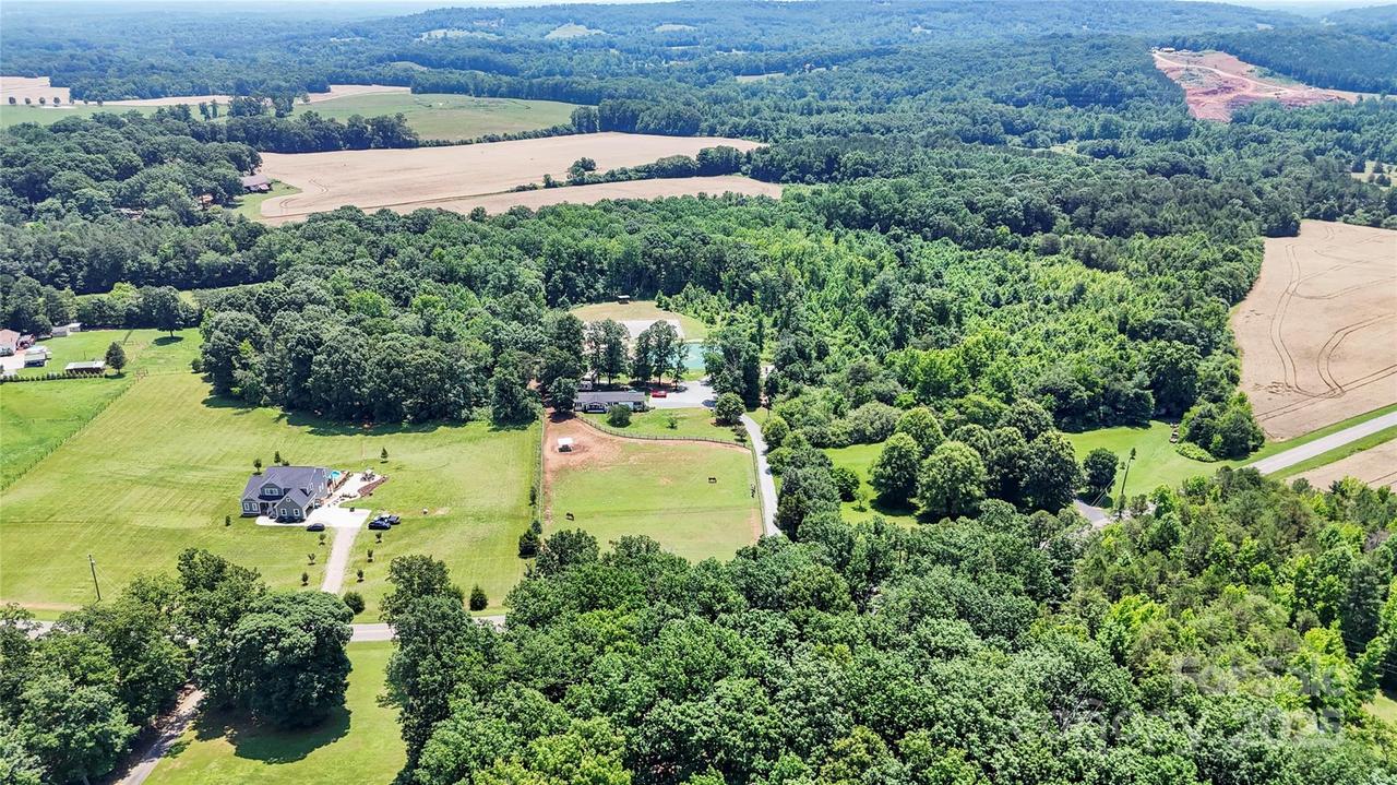 2932 Rant Drum Rd., Maiden, NC 28650
