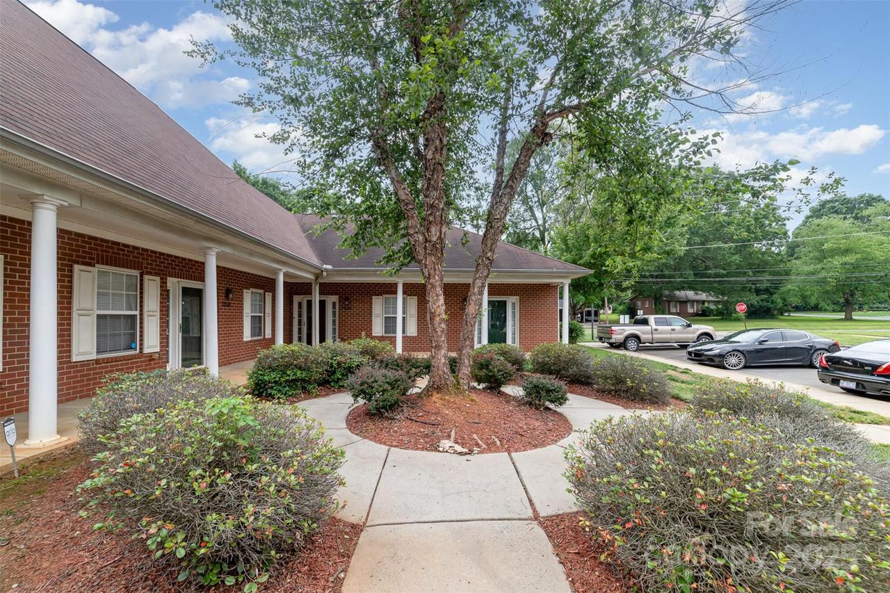 7012 Somerset Springs Dr. #E, Charlotte, NC 28262